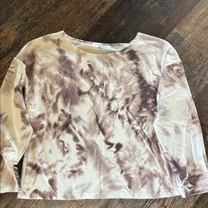 Tie dye top medium NWOT